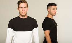 Loud Luxury