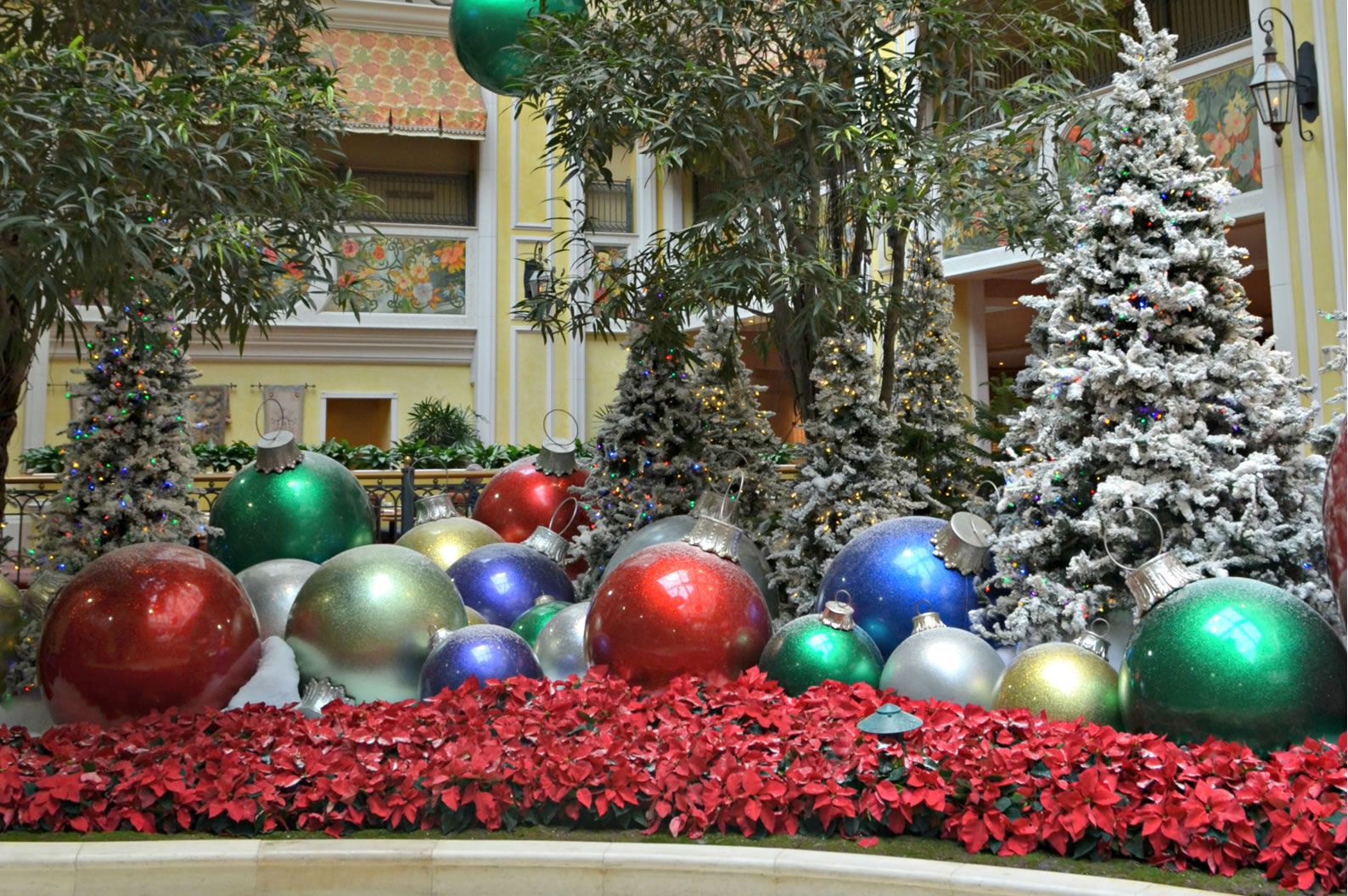 bellagio conservatory christmas 2017